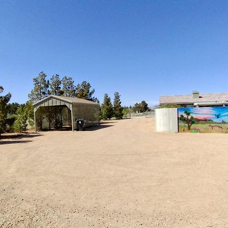 Falcon Cottage Pahrump Bagian luar foto
