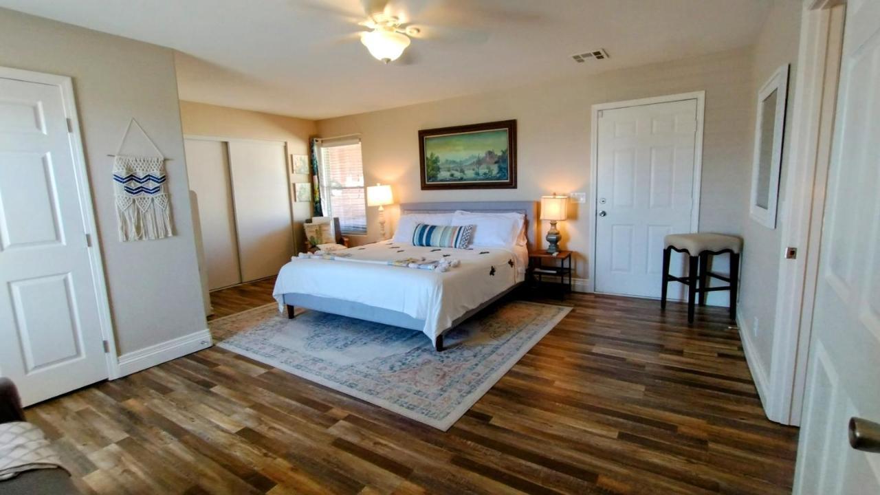 Falcon Cottage Pahrump Bagian luar foto