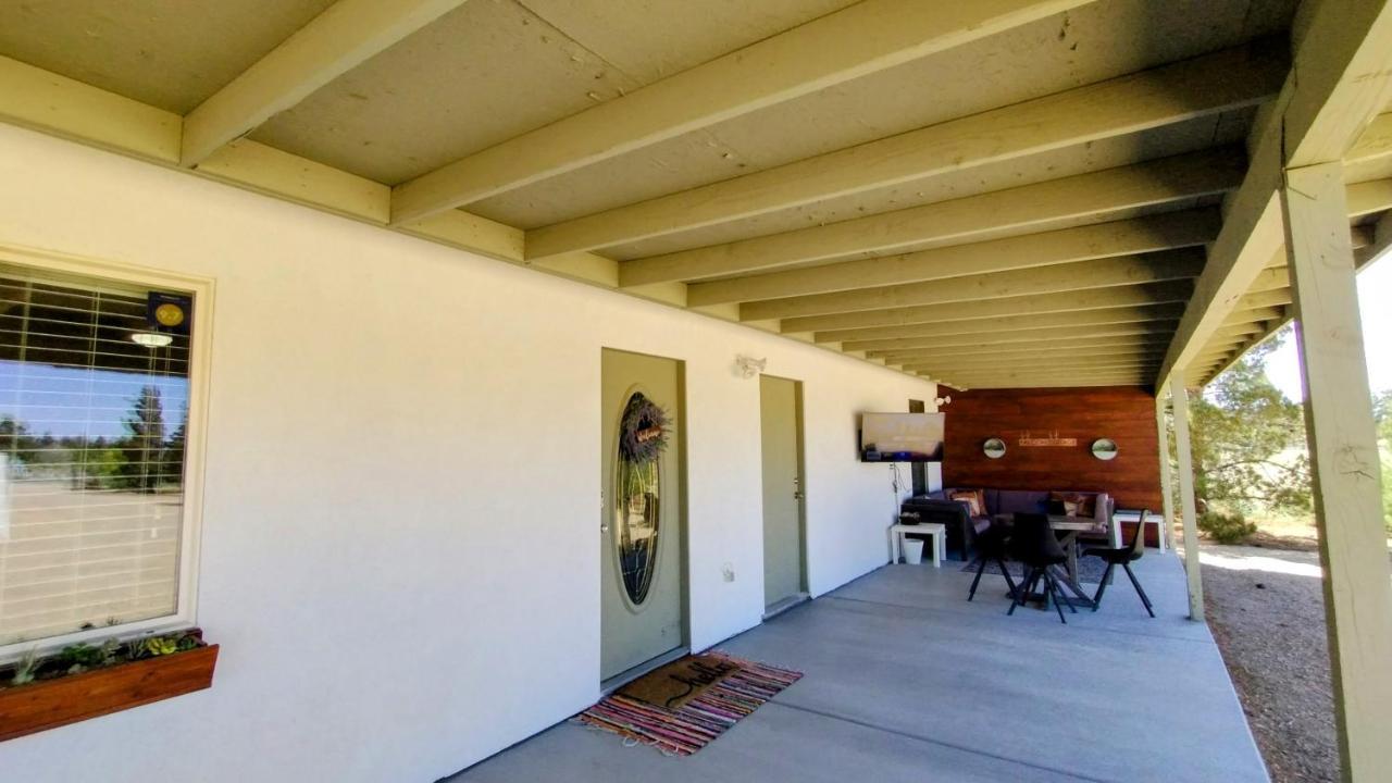 Falcon Cottage Pahrump Bagian luar foto
