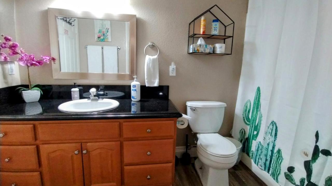 Falcon Cottage Pahrump Bagian luar foto